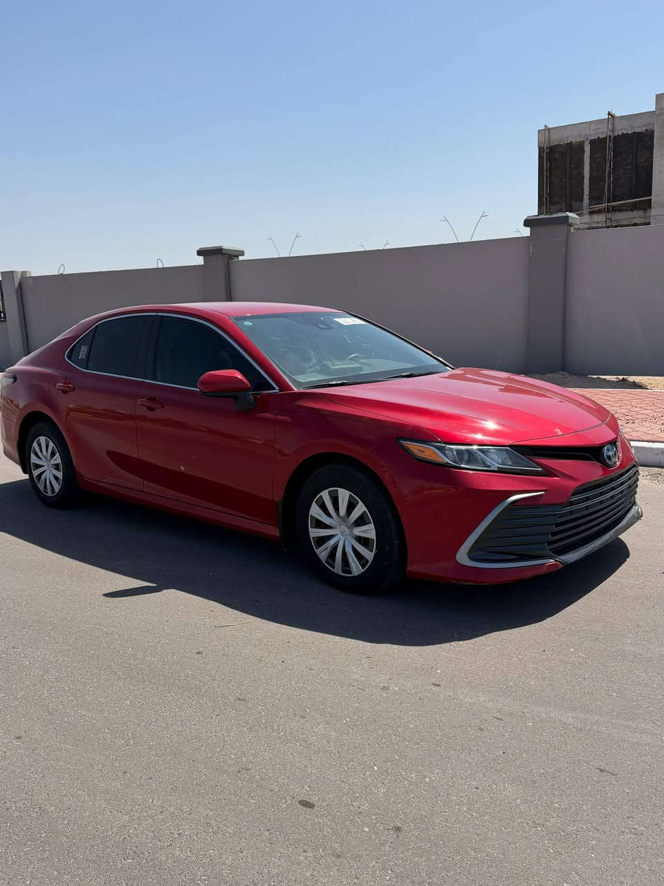 السلام عليكم كامري 2023 هايبرد بانزين سياره وارد امريكي كفاله عامه بيها تقرير غرق سياره فول عدا الفتحه سيار تترقم جميع المحافضات رقمها مجانن مكان السياره البصره بيع فقط *********** السعر 175 بيها مجال بصيط
