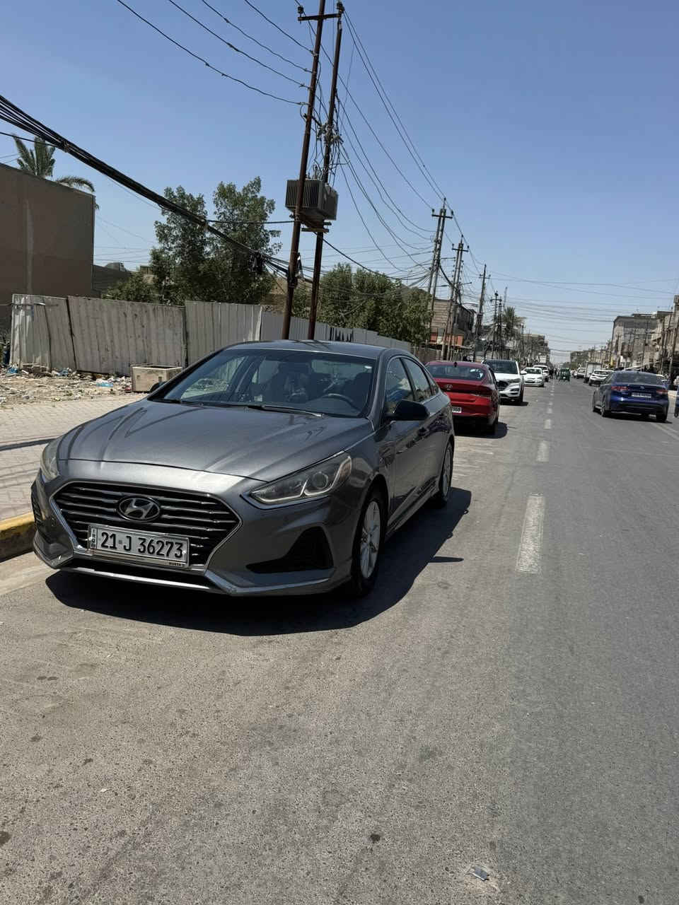 السلام عليكم سوناتا موديل١٨  للبيع او مراوس
نص فول 
شاشة جبيرة 
حادثها خشم البچم 
محركها ٢٤٠٠
تخم تاير جديد
مكان السيارة الدورة بغداد 
***********
