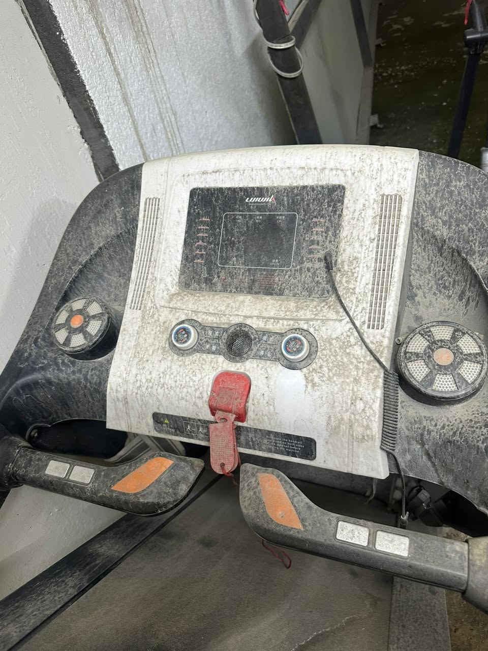 أجهزه عداد 2غير مستخدم فقط مخزون 
شغالات سعر الجهازين 350 الف ***********
