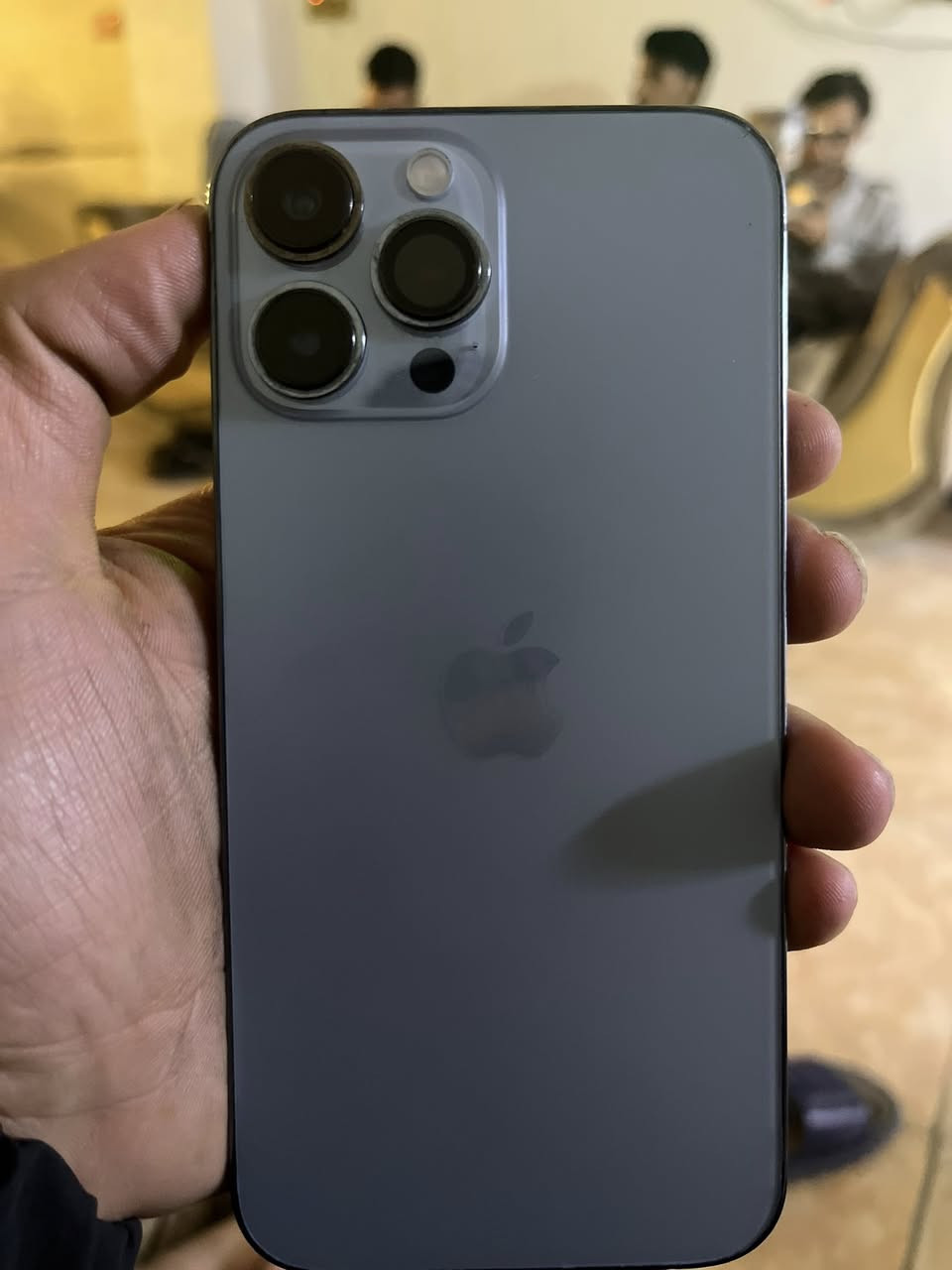 السلام عليكم ايفون 13 pro max جهاز مبدل شاشة اصلية والباقي كفالة بطارية ٨٤ فيس ايدي شغال سماعات شغالات السعر ٥٢٥ وبي مجال للشراي مكاني البصرة المعقل ***********
