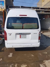 وبركاته اليسارة جاهزة من كير ومكينة واكسل  حير من الله السيارة بانزين ...