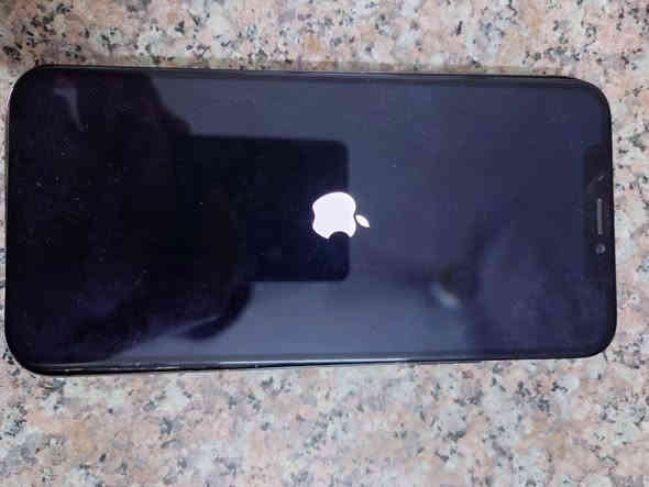 ايفونX عادي
ذاكرة256
فيس ايدي شغال
بي مشكلة يرست
سعرة45 وبي مجال
رقمي***********
