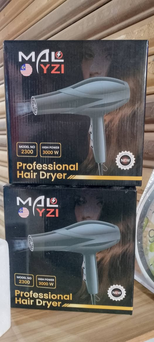 بضاعة. متعددة  اصليه 
محلات. ابو يوسف 
يتوفر توصيل سريع 
للحجز. ماسنجر.  او وات ساب 
***********
