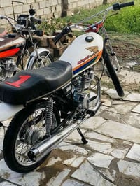 دراجه كلك مكينه سي جي تعميره 25 كله اصلي  سعر 525  07830902862 واتساب ...