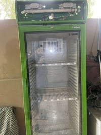 محلي • مجمدات • عارضة