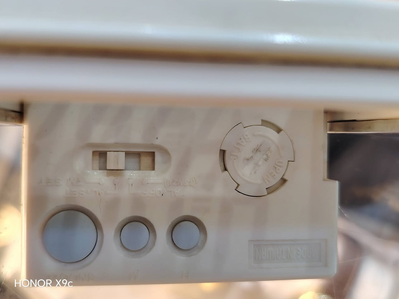 ساعه منضديه شغاله مع منبه 
7000دينار


**إذا كنت صاحب هذا الإعلان وتريد حذفه لأي سبب، رجاءا أرسل رسالة إلى الدعم الفني**