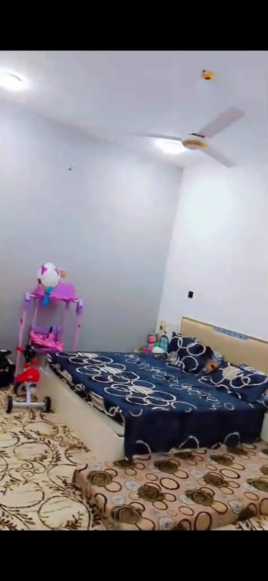 مشتمل للبيع مرقم بلديه الرمادي قادسيه الثانيه منطقه كلها خدمات مساحه 110 متر بناء جديد غرفتين وصاله ومطبخ السعر وتفاصيل على خاص او واس اب
*********** الرمادي, الأنبار
