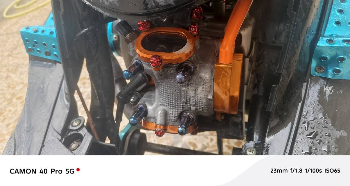 مكاني حي اور اتصال واتساب موجود ***********
سعر٧٠٠ مستعجل عل بيع
