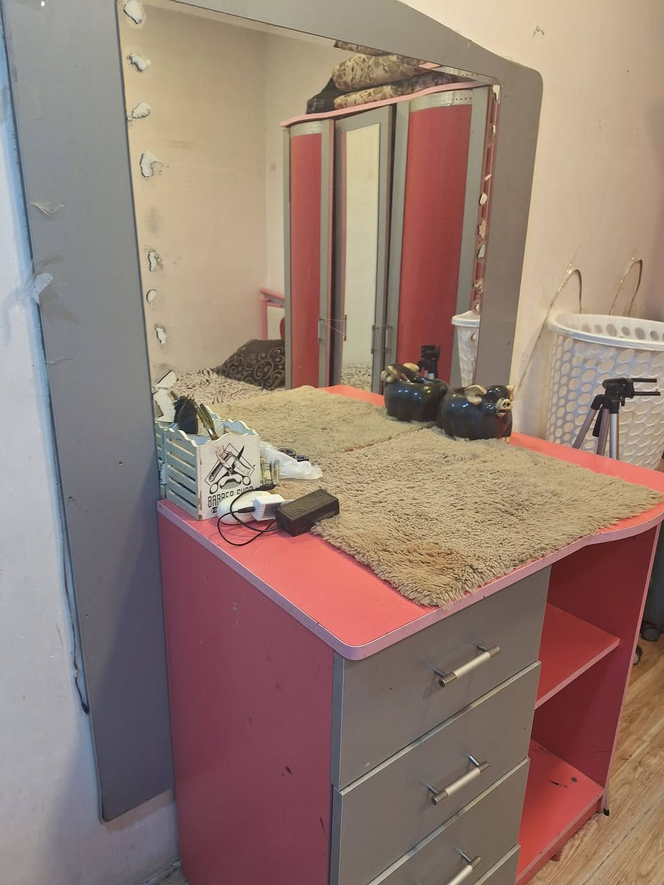 غرفه نوم وثنين جرابي ٧٠الف


**إذا كنت صاحب هذا الإعلان وتريد حذفه لأي سبب، رجاءا أرسل رسالة إلى الدعم الفني**