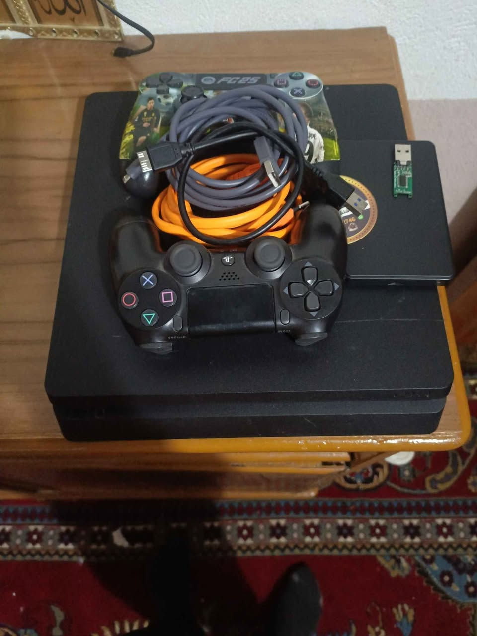 نضيف مهكر نضام 9
*********** النجف, العراق
