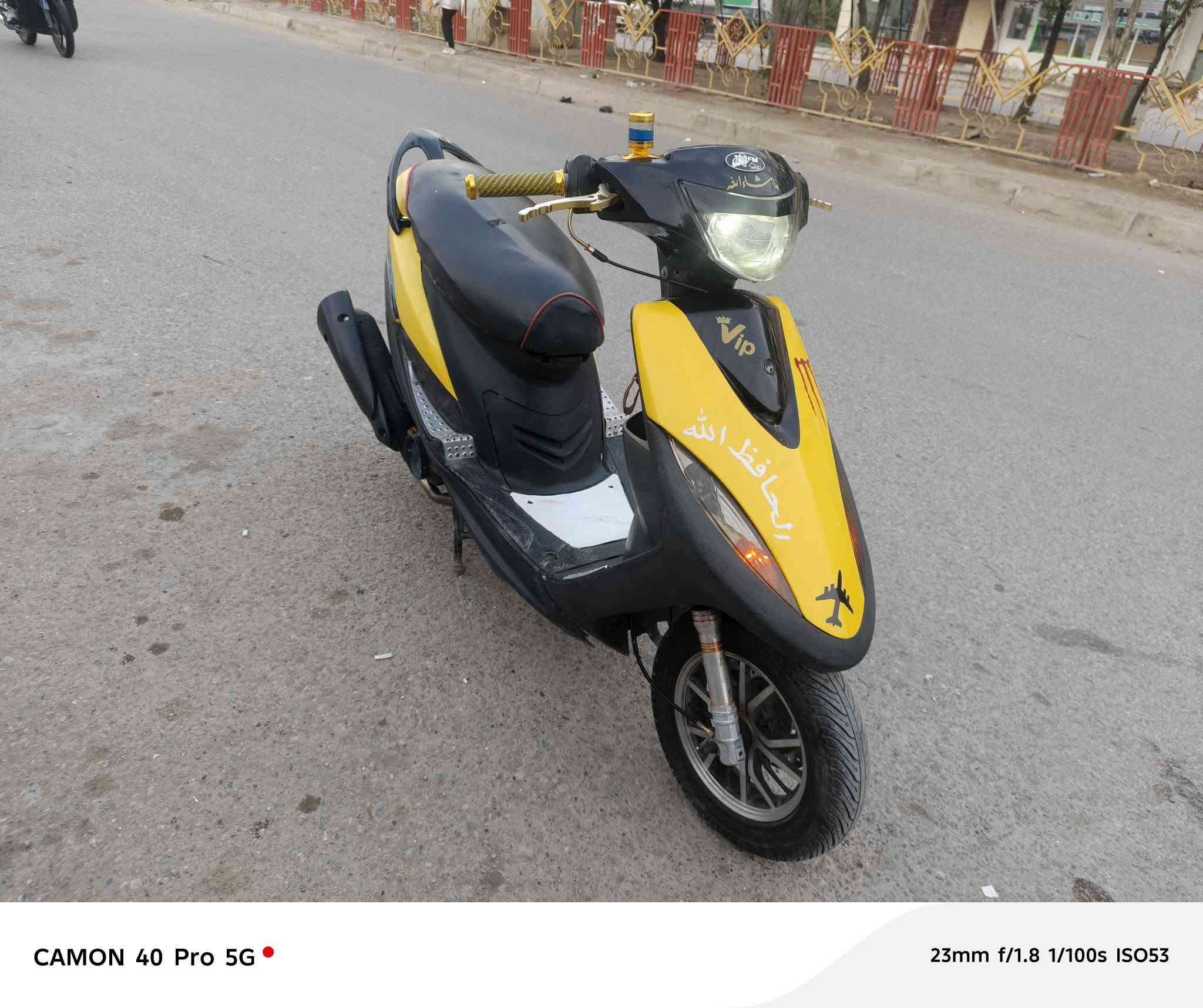 السلام عليكم دراجه ماكس عدله بوشه 49 بلاديه ما مفتوحه تخم تاير جدد صلنصه fm شيال ار بي ام  دبلات ار بي ام  كهربائية كله شغال  دراجه ربع دينار متذب عليه سلف هندر  السعر 450 مكاني ديالئ بعقوبه لاستفسار عل رقم ‏‪***********‬‏
