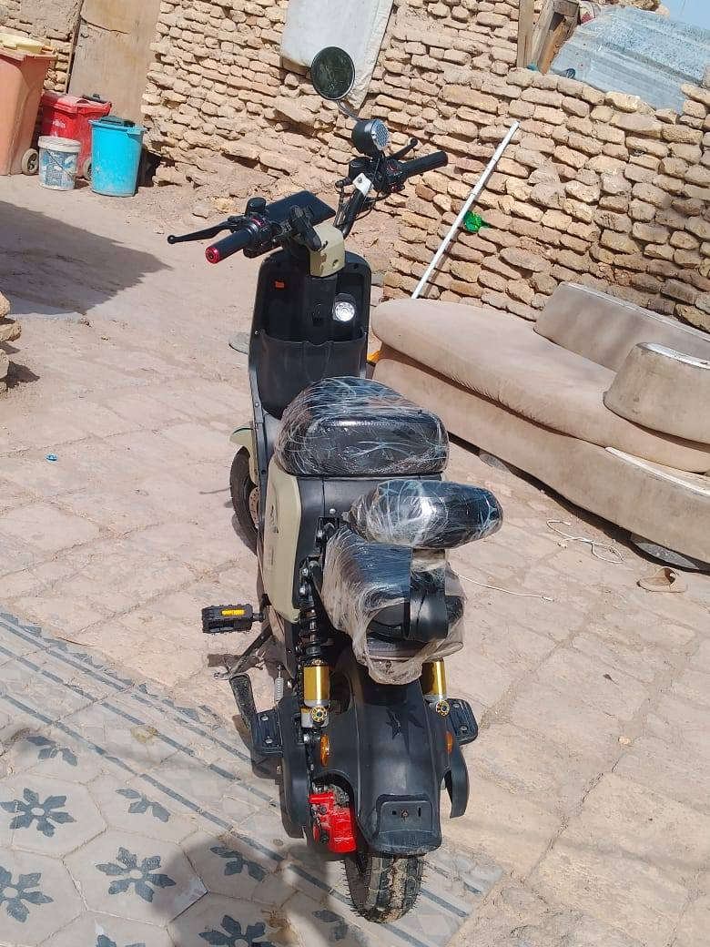 دراجه البيع R9 خمس بطاريات  سعرها 375 وبيها مجال


**إذا كنت صاحب هذا الإعلان وتريد حذفه لأي سبب، رجاءا أرسل رسالة إلى الدعم الفني**