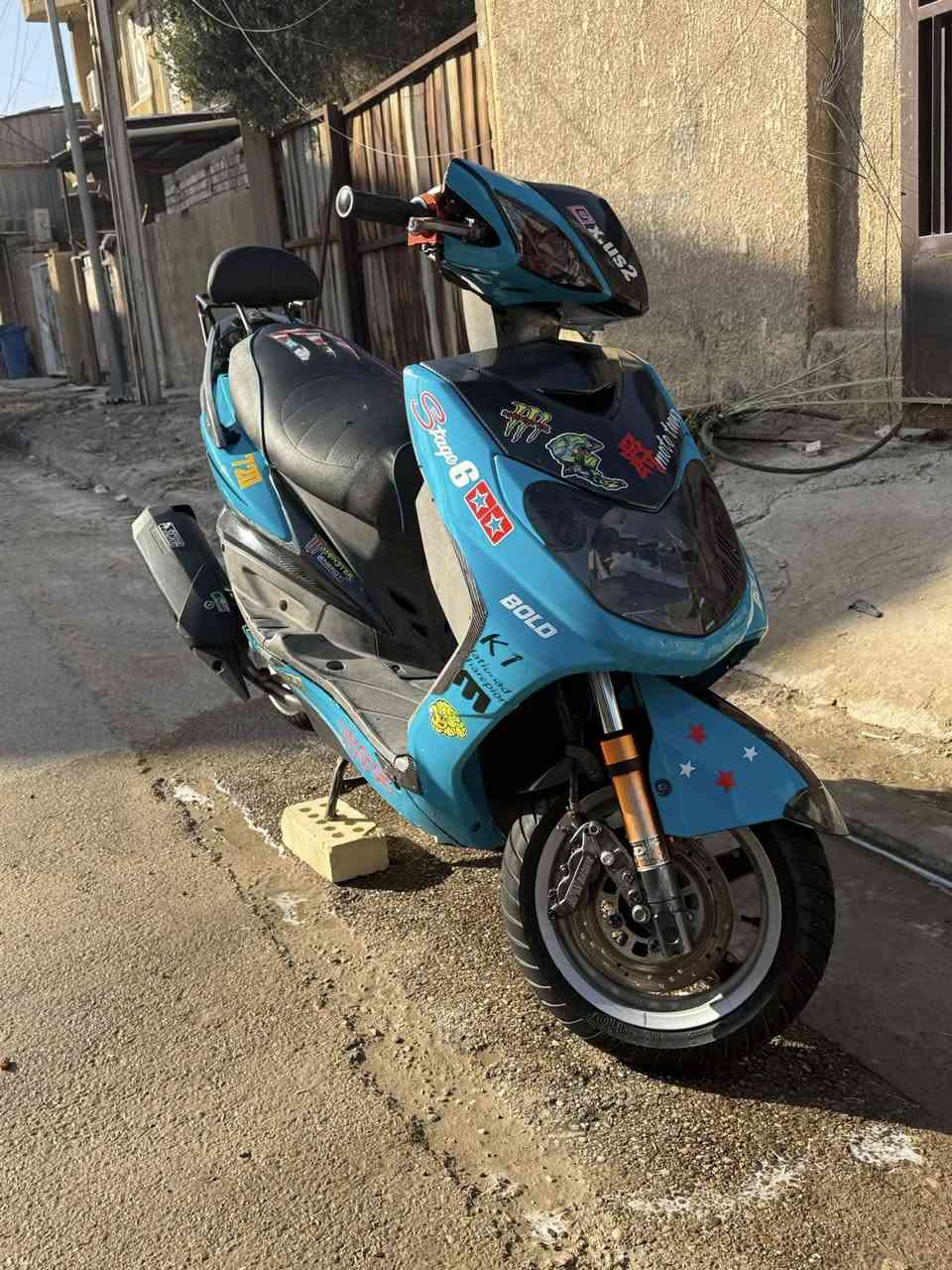 سكنس فحل نوزل للبيع او مراوس حسب لقناعه
دراجه كفاله عامه  مَہטּ كلشي مكينه بجيس 
بيه تزويد خفيف 
صدر وفج وفلنجه 🔥
قطرة اكسل🔥
وفراك خلفي🔥
صالنصه ممطروقه سكارك ختم واحد ويه لواقيه🔥
منضومه زنون اصلي🔥
كلجات رياضي اصلي🔥
يدات بريك اصلي🔥
بكلايت خليه ممطروق🔥
سعره1400بيه مجال بسيط 
مو شراي اعبر لمنشورً
***********
مكاني بغداد حي لعامل
