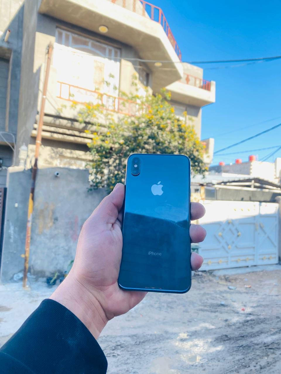 اكس ماكس256ذاكرته  جديد وتر بروف ما مفتوح ذاكره 256دبل خط وتر ما مفتوح بطاريه 75 فيس ايدي شغال 235مكاني حله مجسر الثوره ***********
