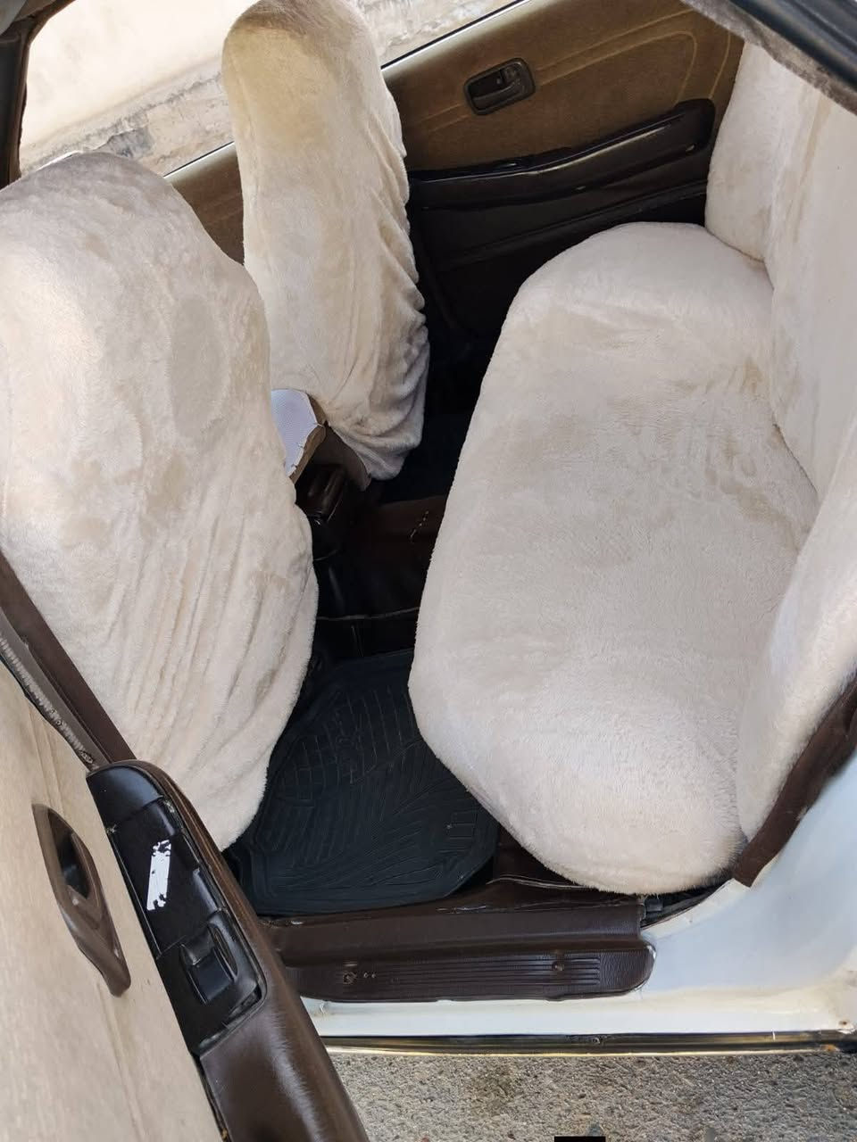 يالله سلام عليكم مارك كصيف مكفوله كص أو نقل 

مكينه اوكير ونجي خير من الله 

سنويه ل ٣٠ رقم بصره دولي دواخل حداديه تخم بلكارتون جاهزه من كلشي سياره كلش حلوه مال جناي سعر 45 عنوان بصره *********** البصرة, العراق
