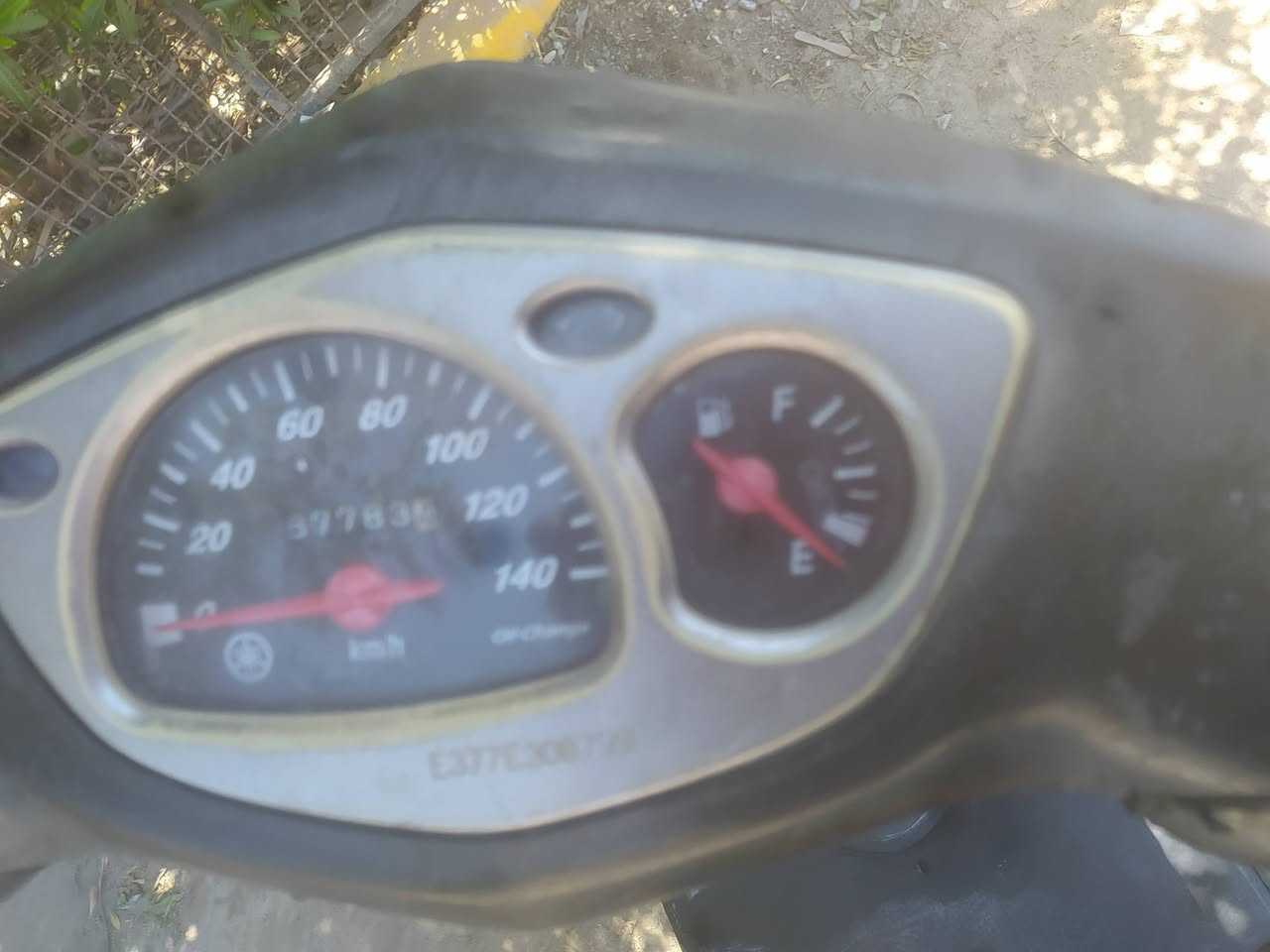 السلام عليكم دراجه سكنس نثية بيها والفات طافية رايدهة (125) الف قفل كوم حديد  مكاني بغداد الحرية


**إذا كنت صاحب هذا الإعلان وتريد حذفه لأي سبب، رجاءا أرسل رسالة إلى الدعم الفني**