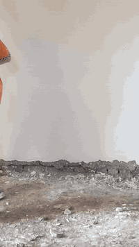 سلام عليكم خلفه لبخ وبياض وصبغ أن من ناصريه اشتغل على متر وأن خادم ***********
