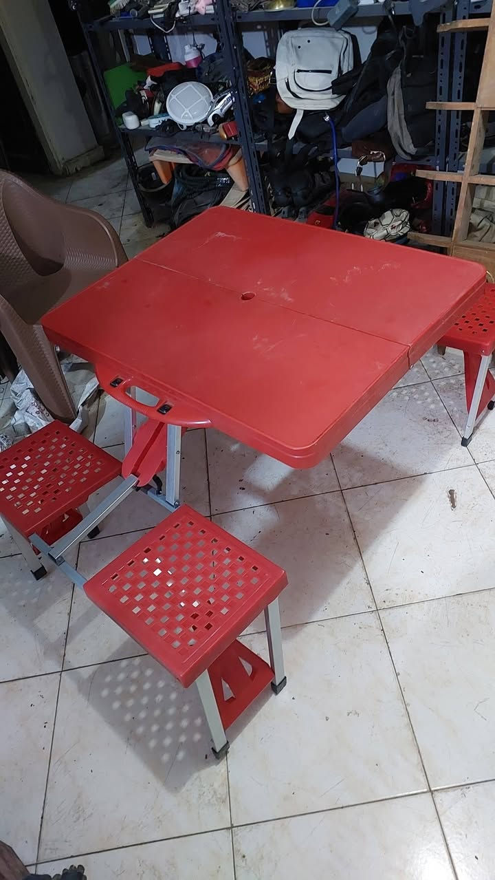 تطربيزه  بتتفتح القطعه زيرو لكن نقطعه جزه في الجنب مش مقصر في القطعه والصورت توضح لعرض سعر مناسب


**إذا كنت صاحب هذا الإعلان وتريد حذفه لأي سبب، رجاءا أرسل رسالة إلى الدعم الفني**