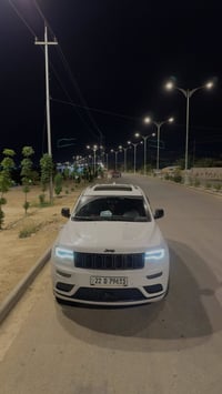 جيب 2022s  5 راكب 210.000 km فول مواصفات داخل احمر جلد  مقاعد امامي كه...