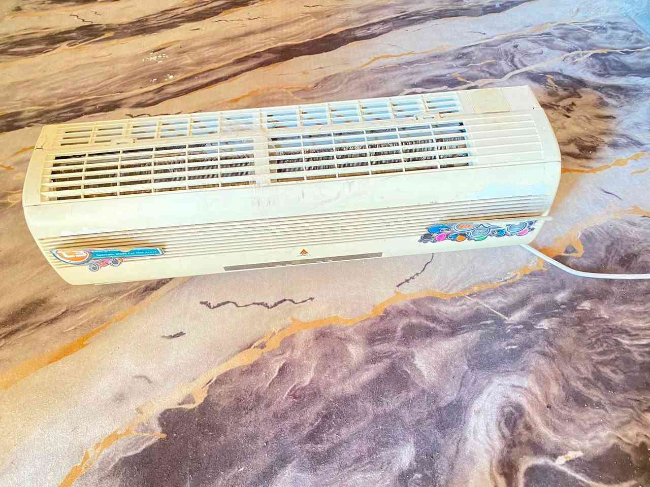 مكلف بالنشر للأستفسار اتصل ع الرقم ***********
سبلت ابو الطن نوعيه الحافظ غني عن التعريف السبلت ماداخل تصليح ابداً جان مشدود وفتحته وطار الغاز يحتاج فقط غاز وياه بواري جدد
مكاني البصره 
السعر 150 الف
