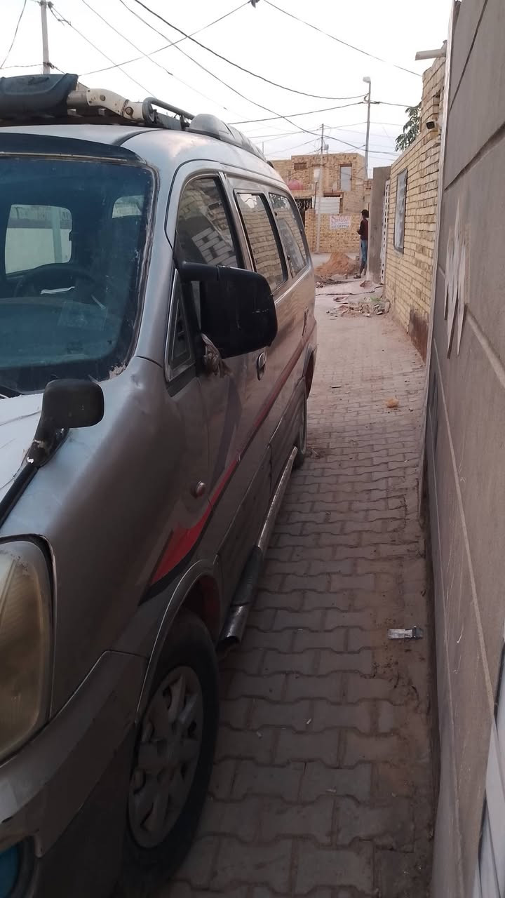 سلام عليكم شباب ستاركس 2007 السيارة جاهزه ونضيفه سنويه 2026 العنوان الدوانيه السعر 50 هاذه رقمي ***********
