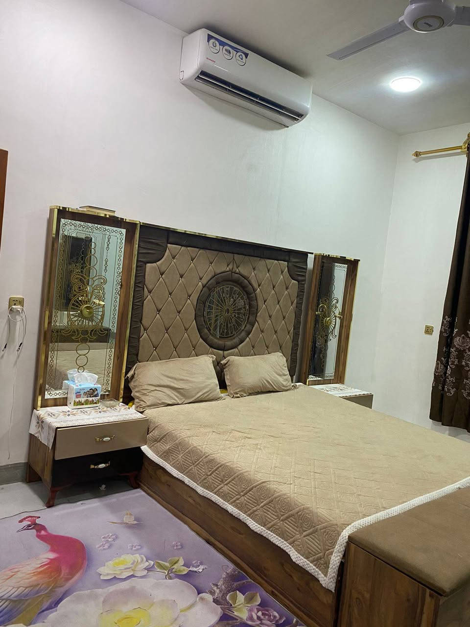 سلام عليكم غرفه اخشاب تركي درجه أولئ بعده جديد مستخدمه ٨ أشهر سعرها مليون ٦٠٠الف للاتصال *********** يوجد وتساب
