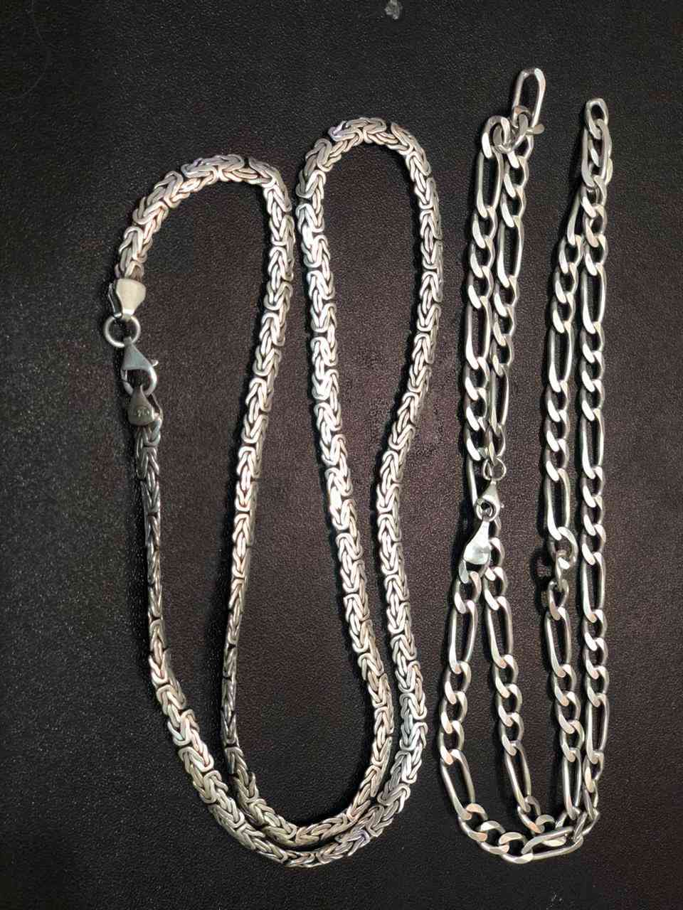 زناجيل فضه
وزن الفرعوني 36غرام
وزن الثاني 30غرام
سعر الغرام 4
بغداد توصيل ماعندي


**إذا كنت صاحب هذا الإعلان وتريد حذفه لأي سبب، رجاءا أرسل رسالة إلى الدعم الفني**