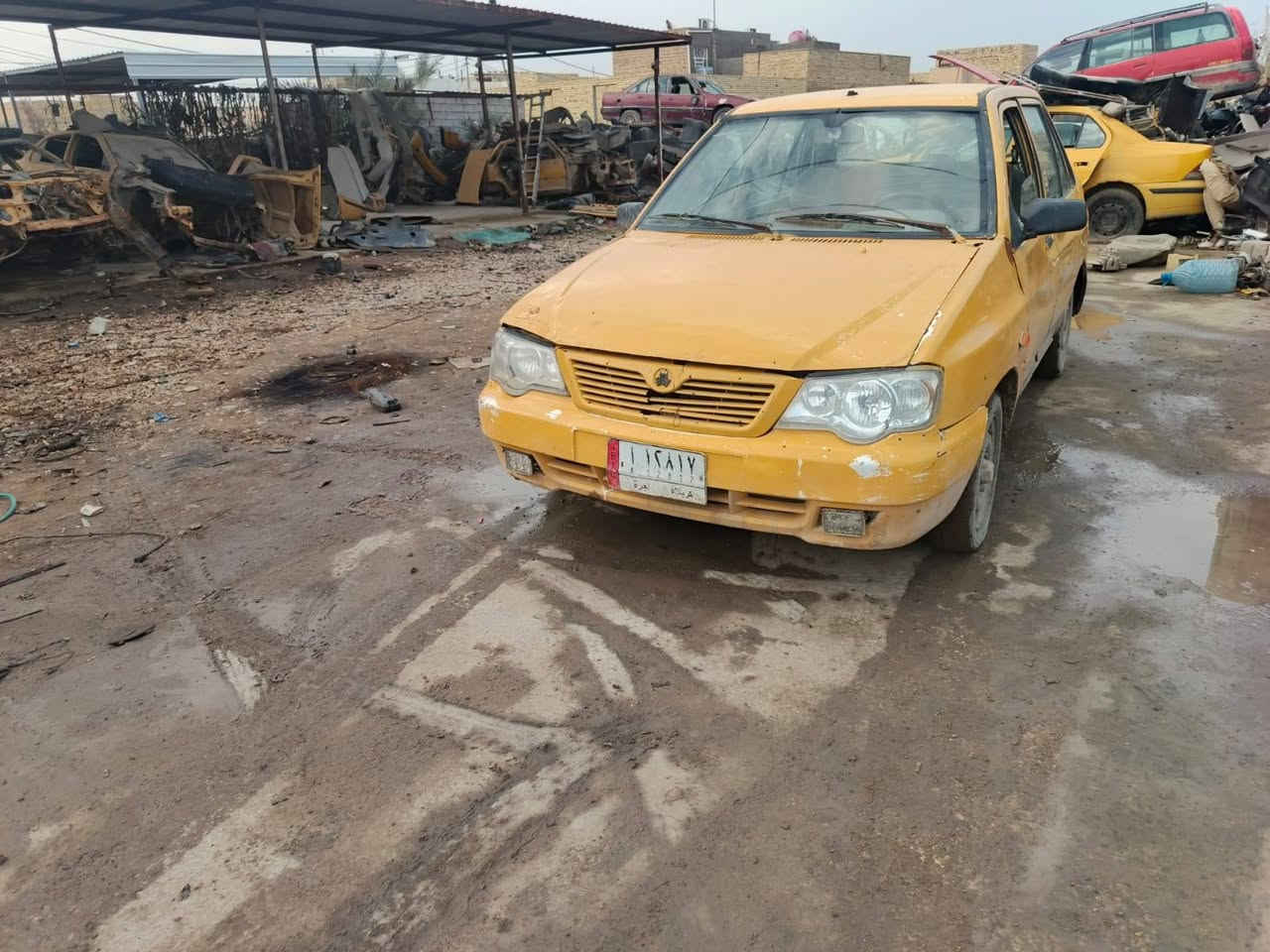 سايبه للبيع السعر 11 ورقه محرك وكير جدد ع شرط تخم تاير جديد حداديه نضيفه رقمهه كربلاء الماني مشروع وطني مكان السياره الديوانية قضاء الشاميه ***********
