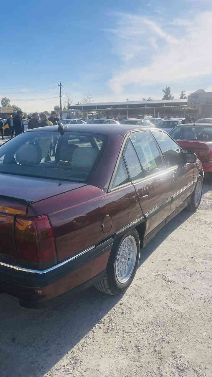 سلام عليكم اوميكا موديل 1992 حجم 20 كير ومكينه بل شرط لا صرف لا بخار سنويه جديده بسمي بطاقه بنزين لوحات جديده مكفوله من الضربه والشاصي والخياس مصبوغه عام جماليه سياره جاهزه من كلشي اي استفسار اتصل *********** ممتواجد عل فيس
