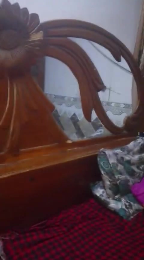 سلام عليكم عندي بيت البيع المين الثانيه سده مل شبكه الكهربه سعر 58 وبي مجال طبق واحد تبيلط وكهرباء ومياه ***********وتساب
