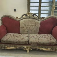 تخم • ٤ مقاعد • نظيف