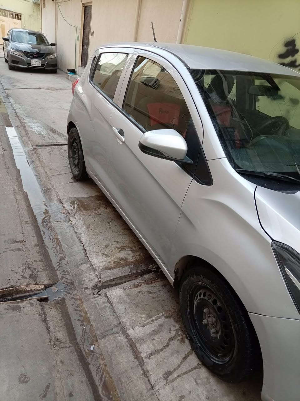 السلام عليكم 
سبارك 2018 
كوبون بانزين 
رقم جديد 
صبغ قطعتين بدون دواخل 
محرك 4 بستم 
       للتواصل .               *********** موصل, نينوى
