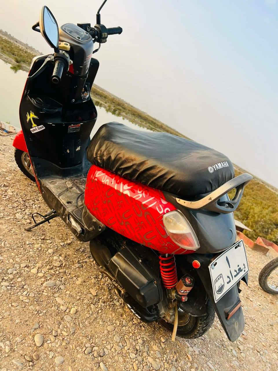 مكلف بالنشر 
بوليسي صيني اوراق كلشي شغال نكره سلف
تفاصيل اكثر رقم صاحبها *********** 
مكانها البصره القرنه ناحية الثغر
