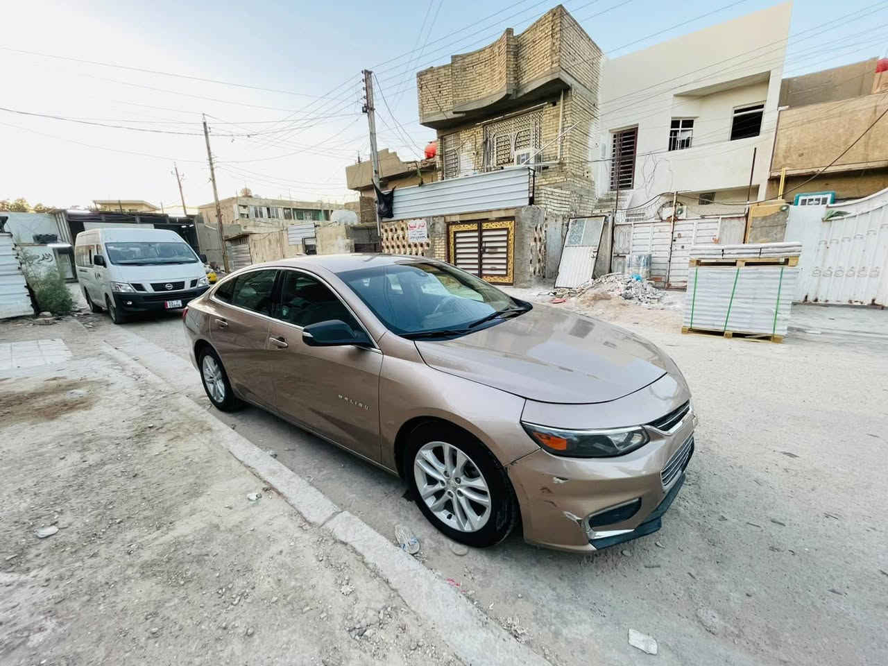 السلام عليكم
ماليبو🚘 2018
فئة / LT 
الممشى 155 /km
الضرر تبديل بنيد 
وشبر جاملغ يم اللايت بارد
تخم تاير جديد باله اصلي 
خاليه من الصبغ 
رصعات خفيفه 
السعر ٨٥قابل للتفاوض 
***********  / بغداد
