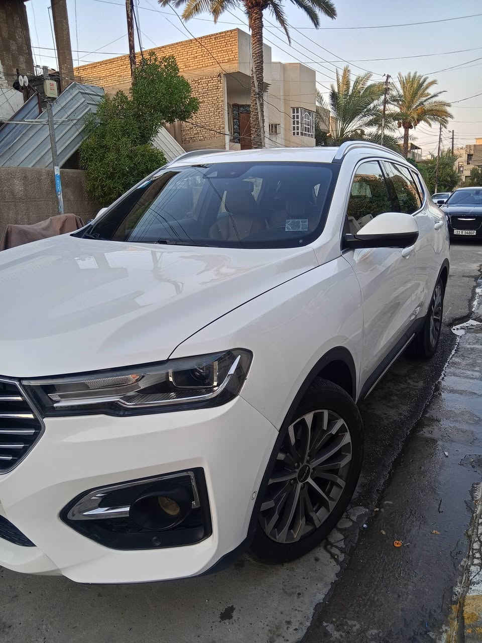 سلام وعليكم عندي هافال H6 موديل 2019 فول مواصفات 1/1 ماشية 62 الف بيها سيرفس من الشركة حجم المحرك الفين تيربو المرغوب گير السيارة DCT دبل گلج 7 سرعات
مواصفاتها فول ١/١ تحديد مسار 3أنظمة قيادة
مثبت سرعة رادات بكل مكان تبريد قطعتين شاشة دجيتل
انارات محيطية مخفية داخلي اوتو هولد مساحات خلفية
اشارات ترحيبية ب علامة هاڤال
كامرات امامي خلفي ٣٦٠ د 
كشنات جلد + تحكمات الكشن كهربائي
والمقاعد الأمامية مزودة ب هيتر  
مقعد سايق مساج و2 وضعيات كهرباء تحكمات ستيرن 
الستيرن هيتر 
مرايات شفط وتحكم ب بصمة
اشاير بل مري
هاند بريك بصمة
" اوتو بارك توقف الركن الذاتي "
اشارات ترحيبية ب علامة هاڤال
بك لايت ليد 
حساس اطارات 
مانع انزلاق 
شاشة كبيرة + شاشة اعطال
رادار جانبي + رادار امامي
مراقبة النقط العمياء 
نظام ABS
شفتات بل ستيرن ( تنطيك طابع رياضي)
شحن لاسلكي صندوق كهربائي
بيها دبل بصمة تشغيل (2)
سقف بانوراما
بطارية جديدة
صدر امامي وخلفي جديد
تبريد شاشة  بيه سونار كدام عينك
سعر 135 وبيه مجال 
مكاني بغداد حي جهاد 🏡
***********
