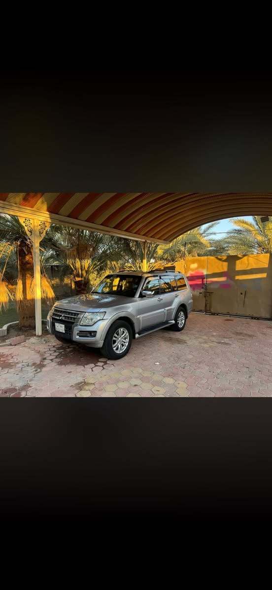 السلام عليكم باجيرو 2012
مكينة 3.800 المرغوب

مكفولة من الصبغ  السونار مرفق  فقط بيهة طلقة زغيرة  بال بنيد 
 حبتور فول مواصفات (دمام، فتحة سقف  ، تحكم ستيرن ، ) 
منضومة زنون عدسات 
تخم تاير جديد 
معالجة الطسة امامي وخلفي 
شاشة وداشكام 
كير ومكينة  وحدادية مكفولات  
السعر 155مكاني كربلاء الحر

***********
(التبريد يرادلة بس كمبريسر )
