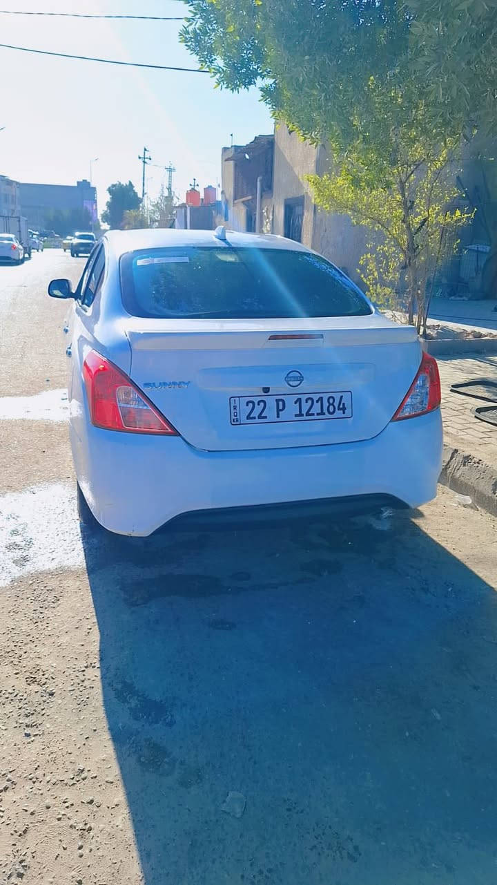 نيسان صني هندي مديل 2024ماشيه 37 الف فقط كفاله عامه صادريه بيهه وكاله بسمي مكان السياره بصره طويسه شراي خابر انا خادم السعر 130 
الرقم ***********
