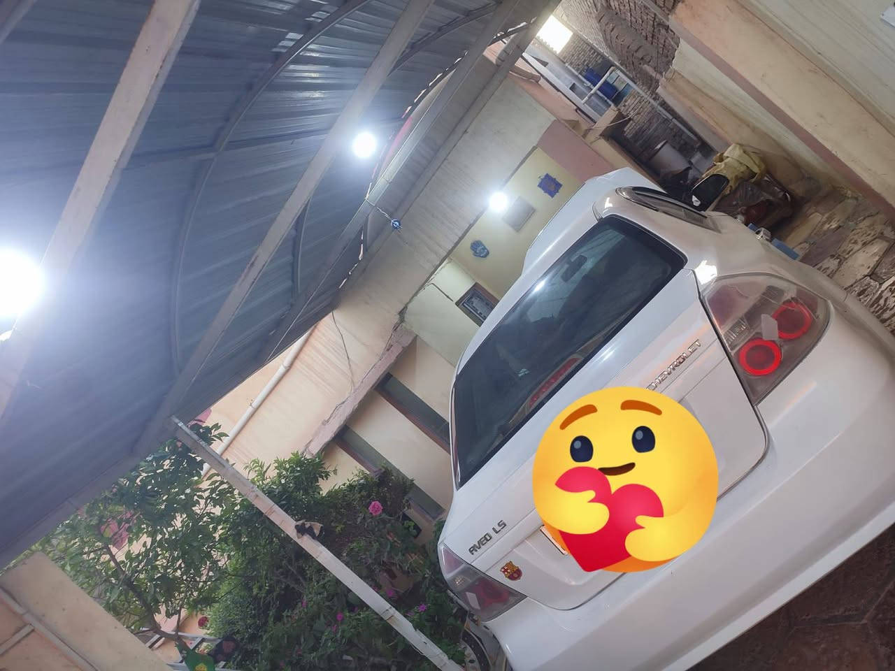 سلام عليكم
بيت طابو صرف مساحه 200  عنوانه حله حي العسكري يبعد على شارع30 
80متر 
يحتوى ع3غرف مطبخ استقبال صحيات جوه وبره لاستفسار وتساب *********** السعر 145
