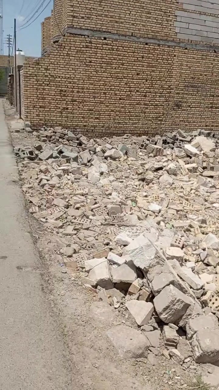 بيت طابو صرف   مفلش مساحة 471متر ينباع قطعه  

واجه 20  ونزال القطعه 23  مداور مباشر  وكاله عامه 

العنوان منطقة القريه العصريه  قرب حي صناعي

خدمات تبليط مجاري كهرباء ماي  مدارس كلشي متوفر

 تبعد عن شارع رئيسي  250  متر  شارعها 6 متر   تبليط 

 السعر المطلوب  90 وبيها مجال للاستفسار مراسلتي


**إذا كنت صاحب هذا الإعلان وتريد حذفه لأي سبب، رجاءا أرسل رسالة إلى الدعم الفني**