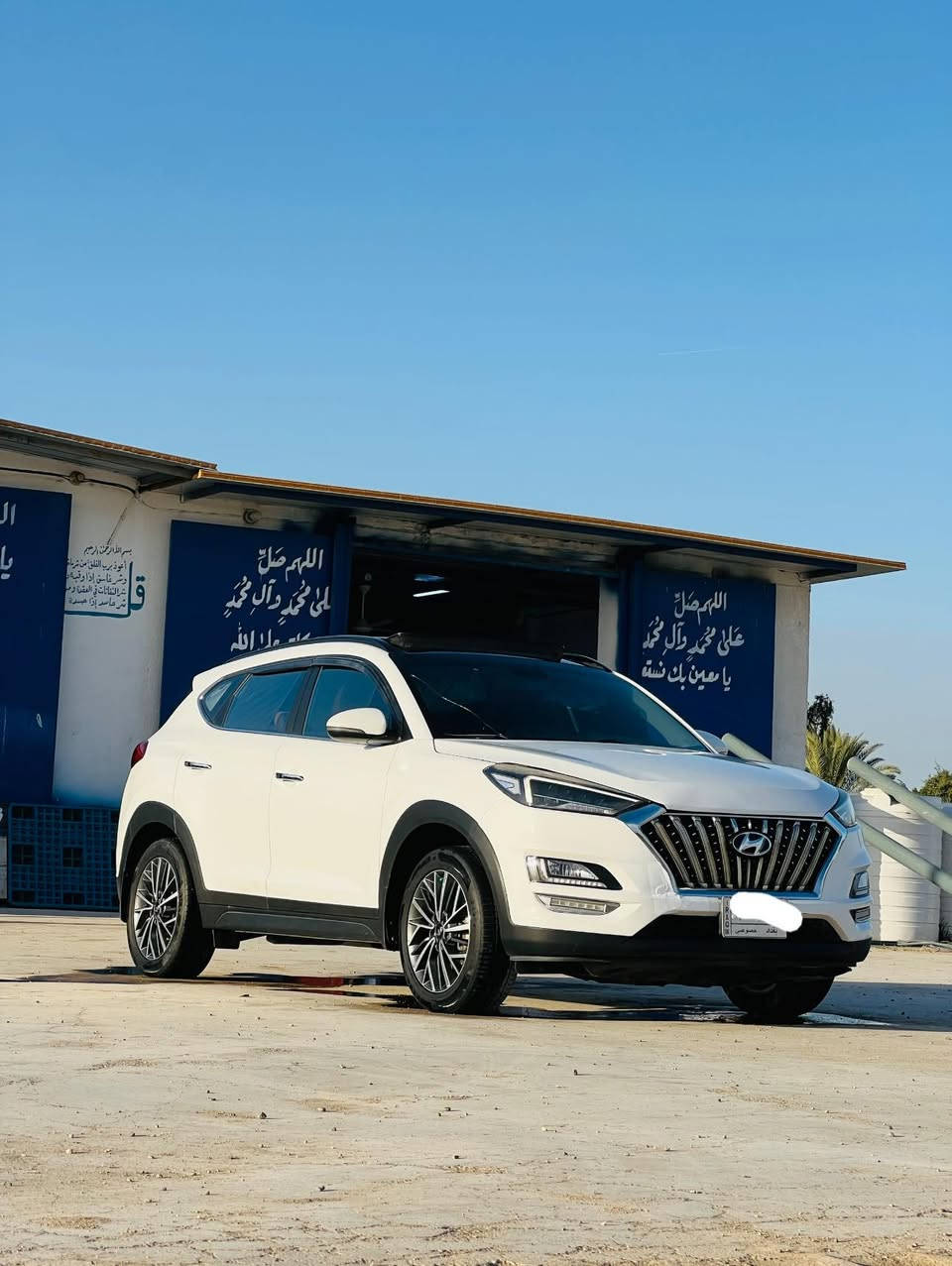 السلام عليكم
هيونداي توسان 2020
خليجي رقم بغداد الجديد شركة الكاصد 
فول مواصفات واحد ع واحد شباك لكززمكفولة من الصبغ والتبديل والبارد 
المواصفات 
خمس عدسات 
لايتات زنون
مري شفط 
5 ويل كاب 
كراسي كهرباء 
اوتو هولد
حساسات امامي خلفي
ثلاجة جكمجة
مانع انزلاق 
دشبول صاج 
اريل نفيكيشن
هند بريك رجل
تحكمات مقود
تبريد شاشة 
دخول بصمة ذكي
رقم بغداد
مكان السيارة بابل منطقة الخميسيه
اتصل وبيك خير وتدلل  ***********
***********
للبيع او المرواس حسب القناعه ‏‎
