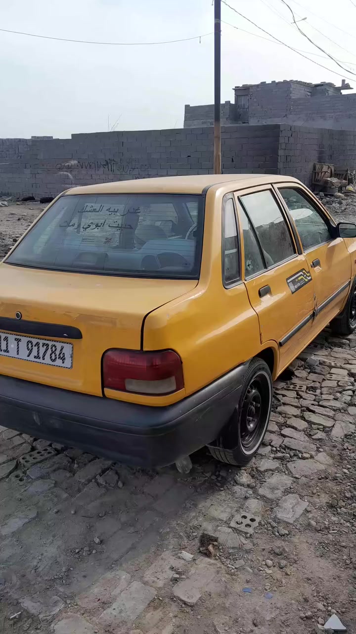 السلام عليكم سايبه موديل ١٢ مكينه وكير و صدر كله جدد مشط جدد دبلات جدد تخم تاير جديد سياره وين ميعجبك شغل وروح 
رقمي *********** سعر ٣٠
