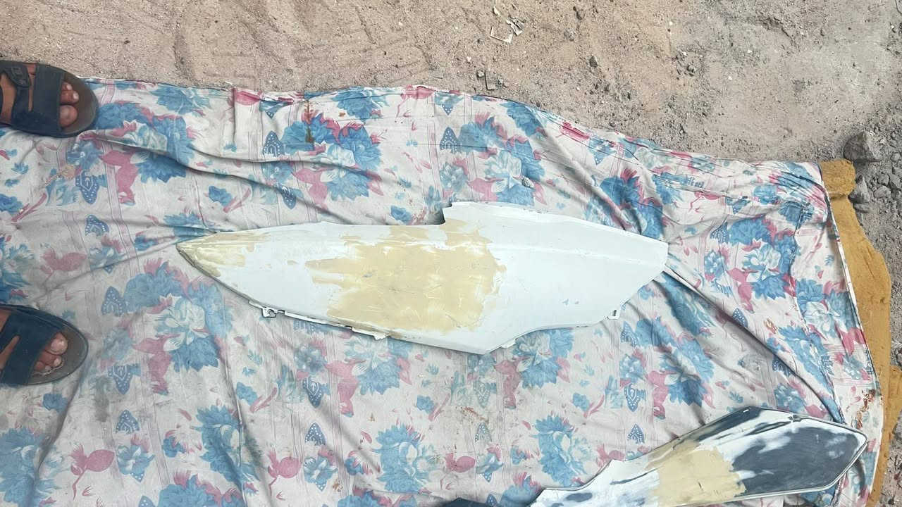 جميع الكفرات لل010موجود بس اصبغ وشد  و موجود توصيل الى جميع المحافضات (فقط بيه تصليح وتصليح مضبوط كلفني 100الف)


**إذا كنت صاحب هذا الإعلان وتريد حذفه لأي سبب، رجاءا أرسل رسالة إلى الدعم الفني**