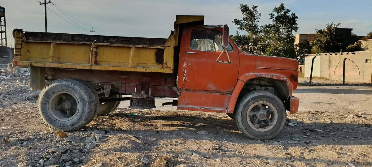 السلام عليكم للبيع شوفر ليت قلاب موديل ١٩٦٩ لسيارة شغالة وكاملة ابيعهة رقم تصقيط بابل سعرهة ١٢ورقة مكاني بغداد العامرية أي ستفسار التصال علة الرقم ***********
لثاني ***********
