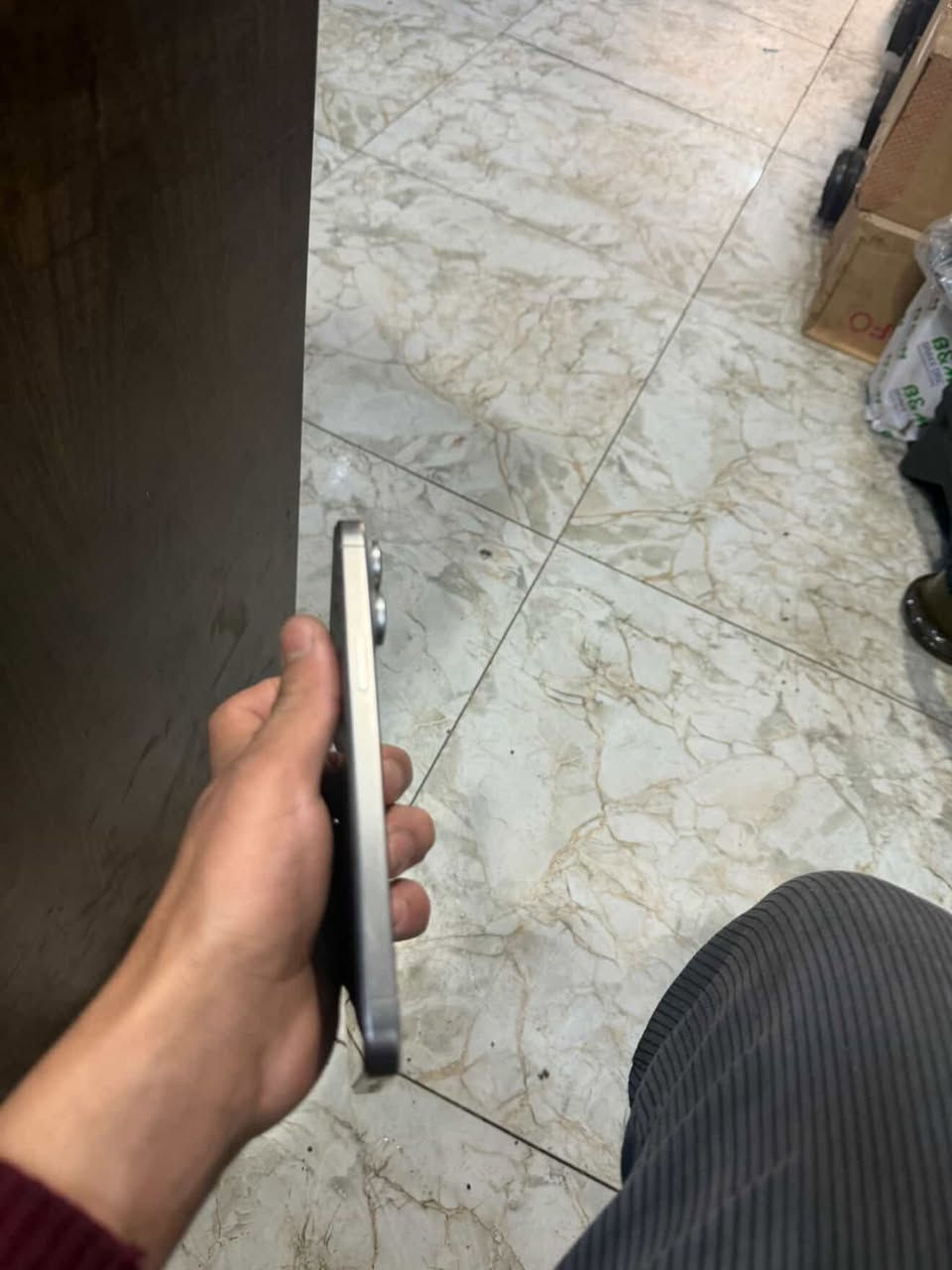 من رخصة الادمن
للبيع ايفون ١٥برو ماكس 
ذاكره ٢٥٦
بطاريا ٨٦ بلادي 
تك 
الجهاز شرط ما مفتوح ولا مصعد 
السعر مليون او ١٥٠وبي مجال للطيبين
التوصل خاص او ‭٠٧٨٦ ٦٧٣ ٣٥٤٩‬
