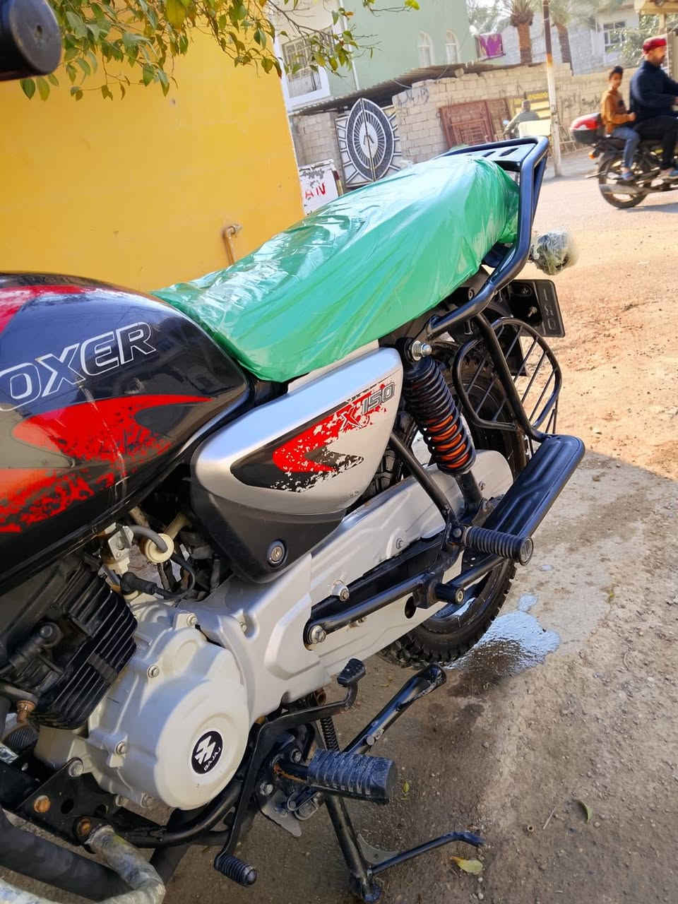 سلام عليكم دراجه بوكسر جبلي  موديل ٢١  نضافه ٢٣ مرقم سنويه لوحه ديالئ دراجه مكفوله كفاله عامه مابي اي نقص جديده بمعنئ الكلمه تريد تحويل بنفس اليوم احولك الشراي يتصل *********** مكاني ديالئ بعقوبه
