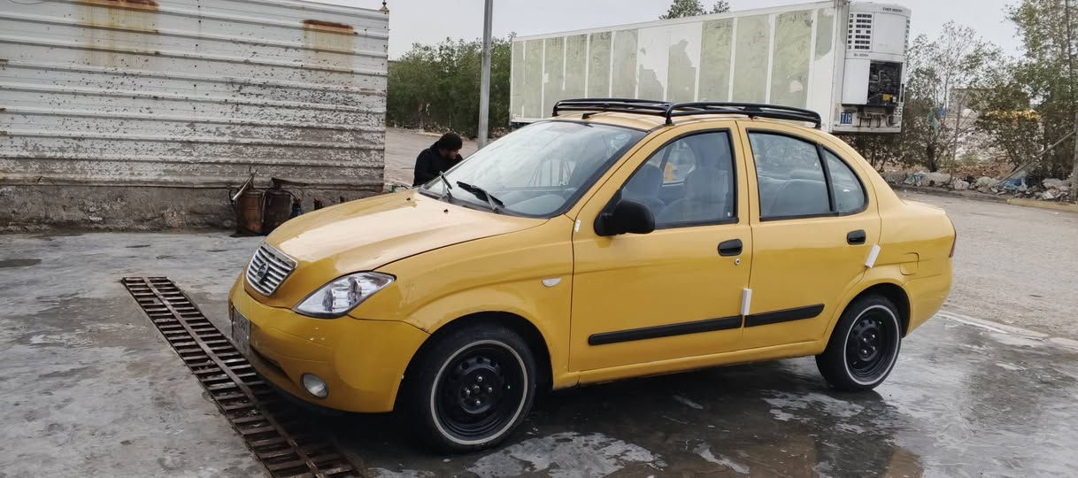 طيبه موديل 2017 مصغر هيئه وغرامه تحويل مباشر مكينه وكير مكفولات صدر جديد شرط تراي السياره زيرو السياره بيها بس باب وره السائق بي طخه وصلحته تبريد مال كورله شاده السياره مسويلهة ادامه ب1250 عليها غرامه 200الف ينزل من سعرها 45 مكان السياره الشعب ‏‪***********‬‏
