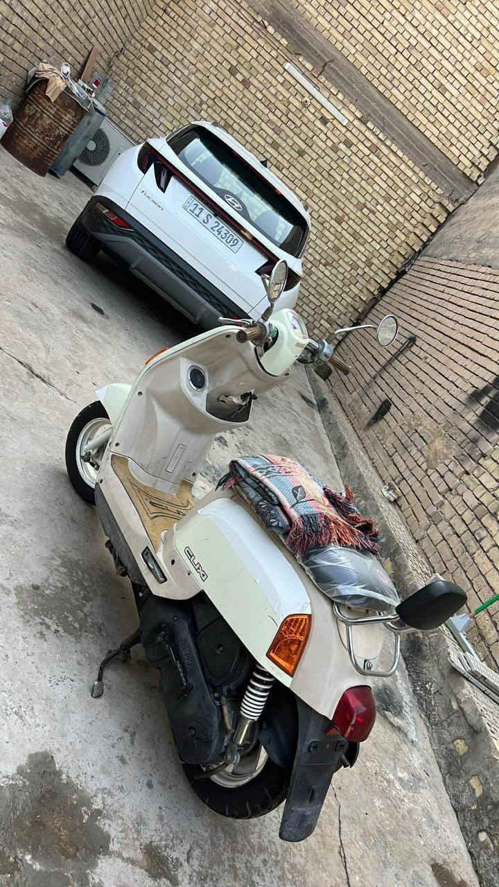 سلام عليكم دراجه بوليس كفاله عامه ختم واحد برغي واحد ممفتوح بيها شرط كفاله عامه السعر مليون و50وبيها مجال مكاني كربلاء الهاتف
***********
