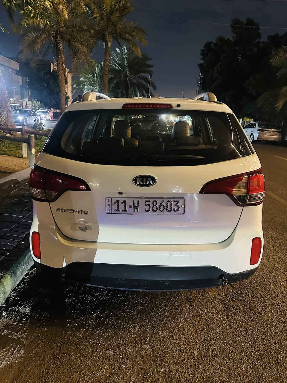 السلام عليكم سورنتو ٢٠١٤ خليجي  بيه صبغ باب وجاملغ خلفي اثر بطش سياره بسمي مكانه  ٤ سلندر بغداد *********** 
 السعر ١٥٠ بيه مجال بسيط
