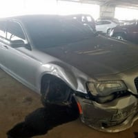عندي أوباما  موديل 18  الفئة اس  اللون رصاصي فضي حادثها فقط جاملغ ...ف...