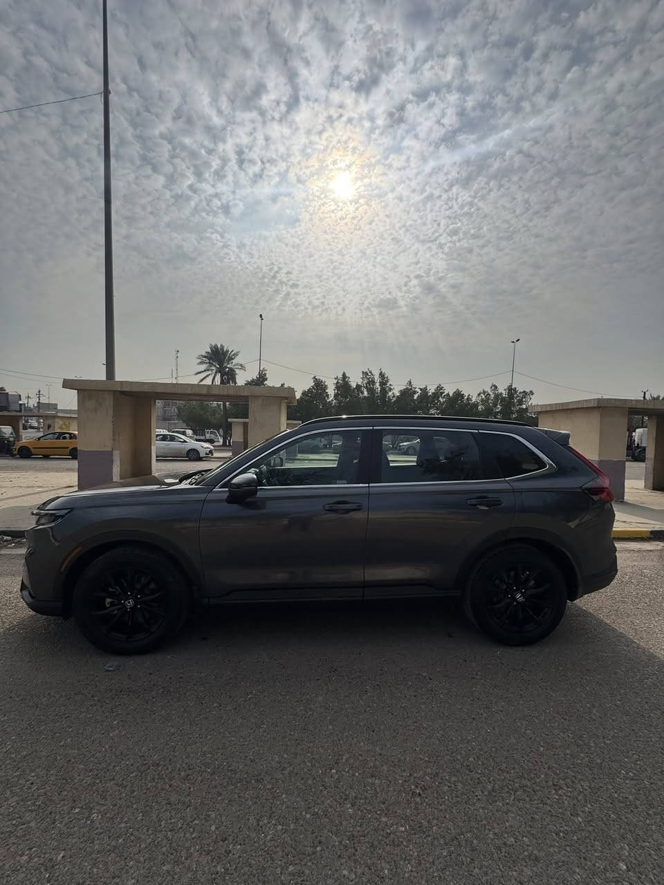 السلام عليكم
هوندا CRV سبورت 

موديل 2023 

صور الحادث مرفقه مع الصور 

السعر 225 $ 

لتواصل واتساب فقط

***********
